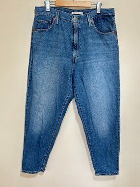Levi's High Waisted Mom Jeans Blue Size W32 L27